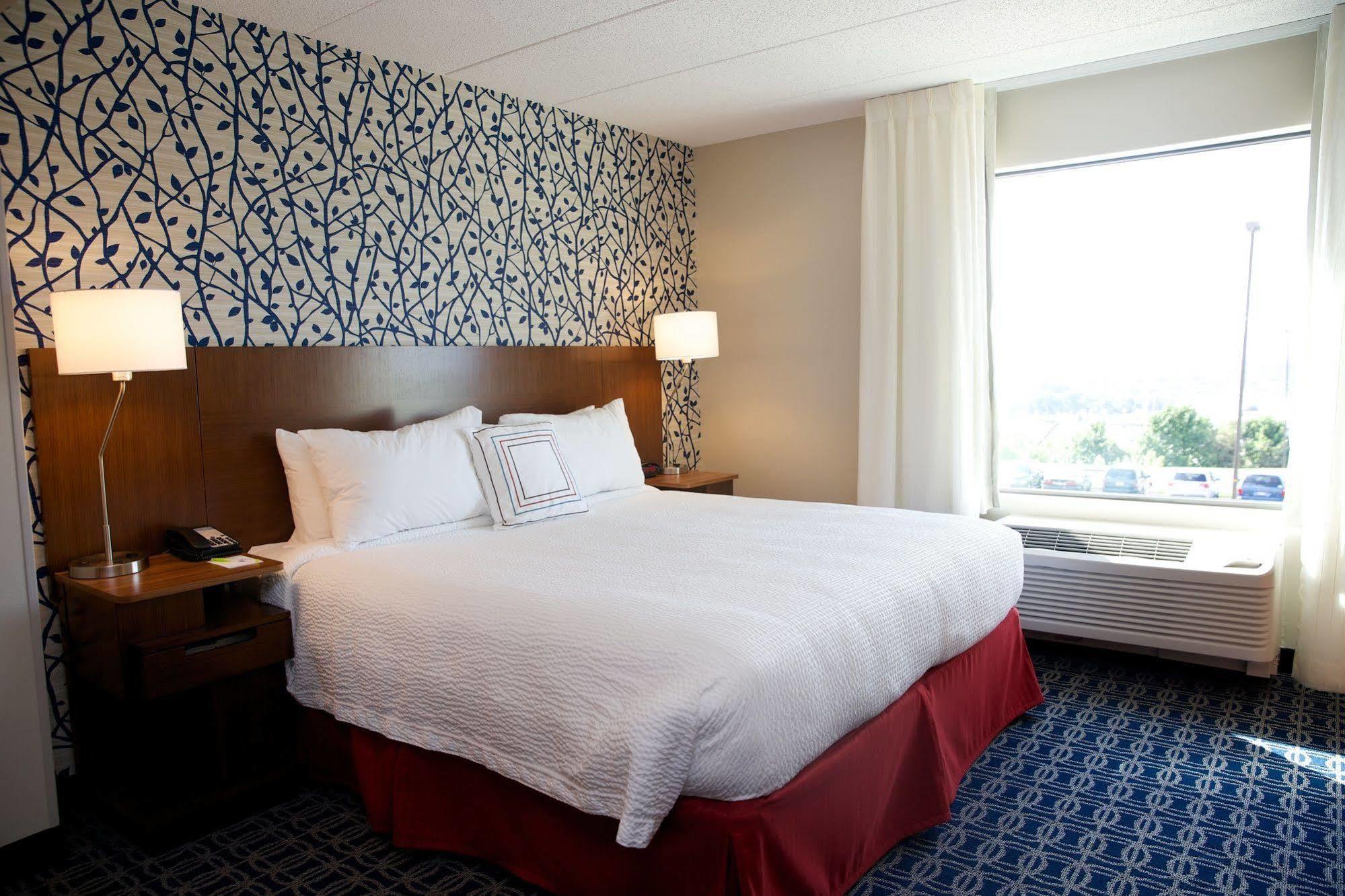 Fairfield Inn & Suites By Marriott Lynchburg Liberty University Exterior photo